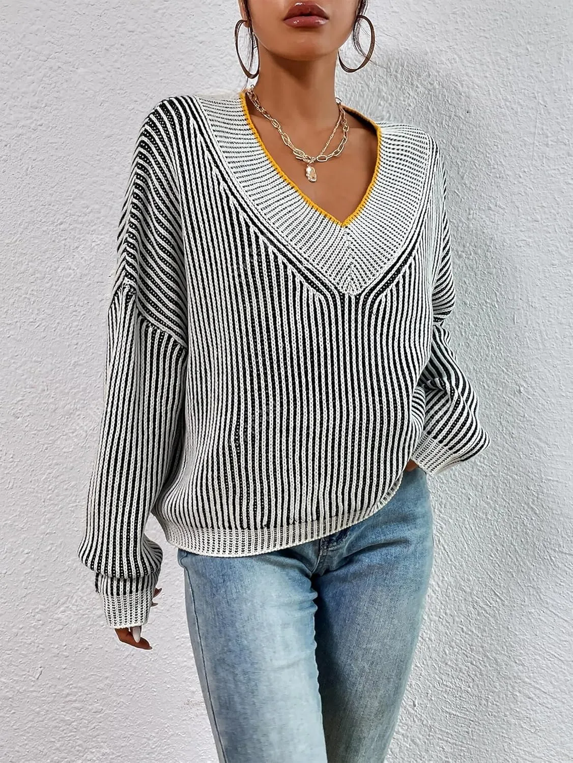 Cakulo Womens Fall 2025 Oversized Striped V Neck Sweaters Long Sleeve Knit Color Block Trendy Pullover Sweater Top
