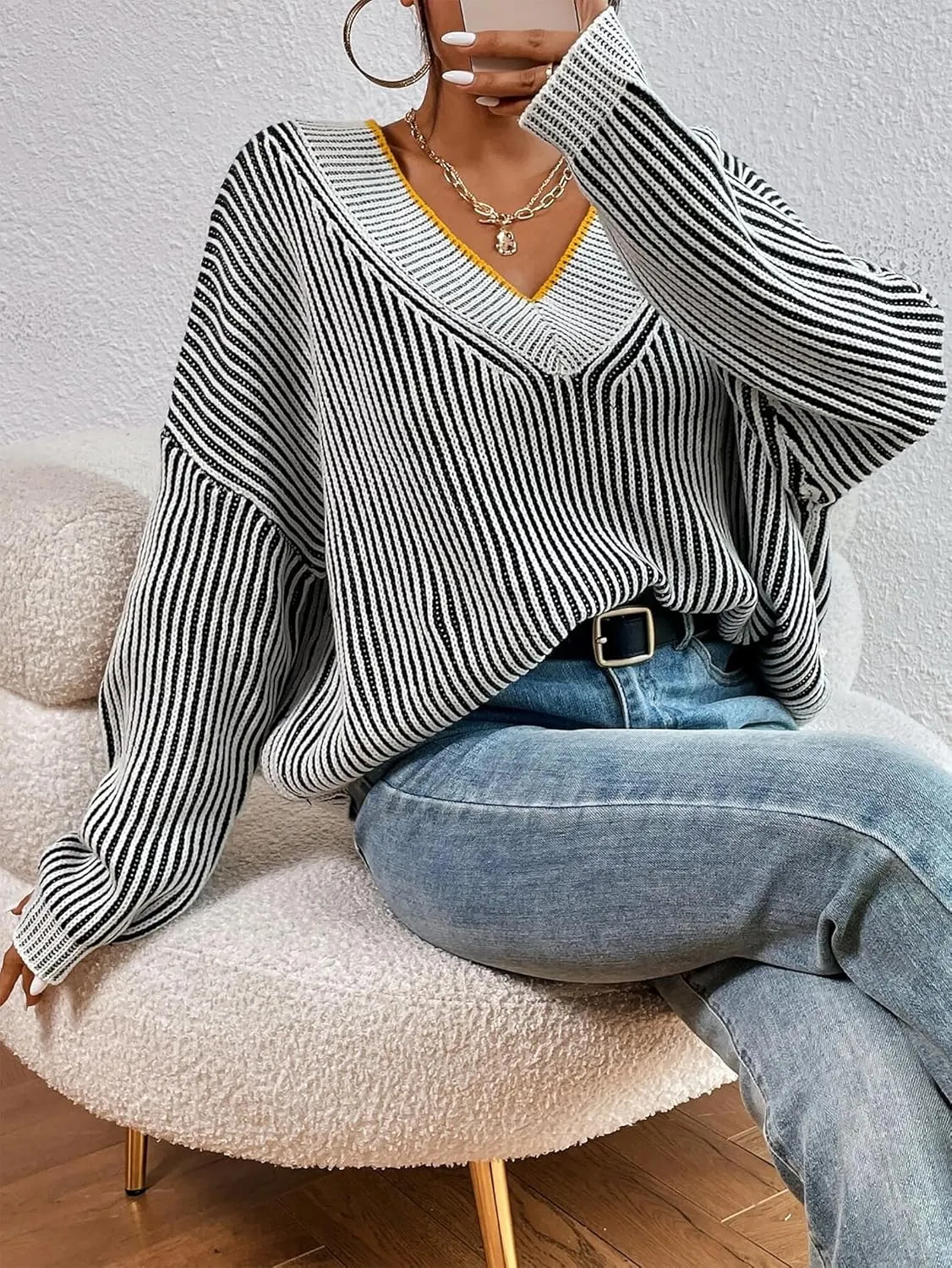 Cakulo Womens Fall 2025 Oversized Striped V Neck Sweaters Long Sleeve Knit Color Block Trendy Pullover Sweater Top
