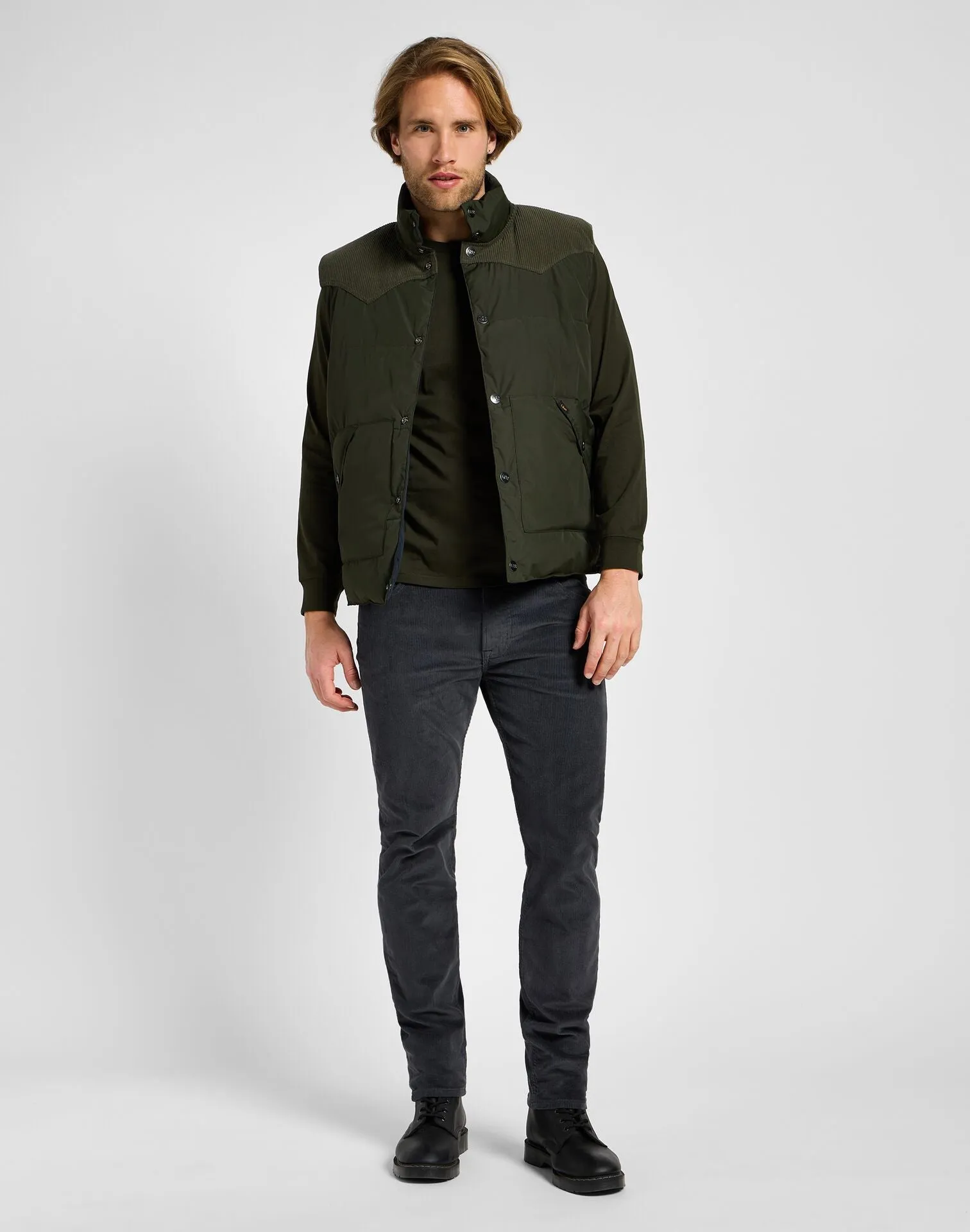 Lee Men's Reversible Western Puffer Vest In Olive Night