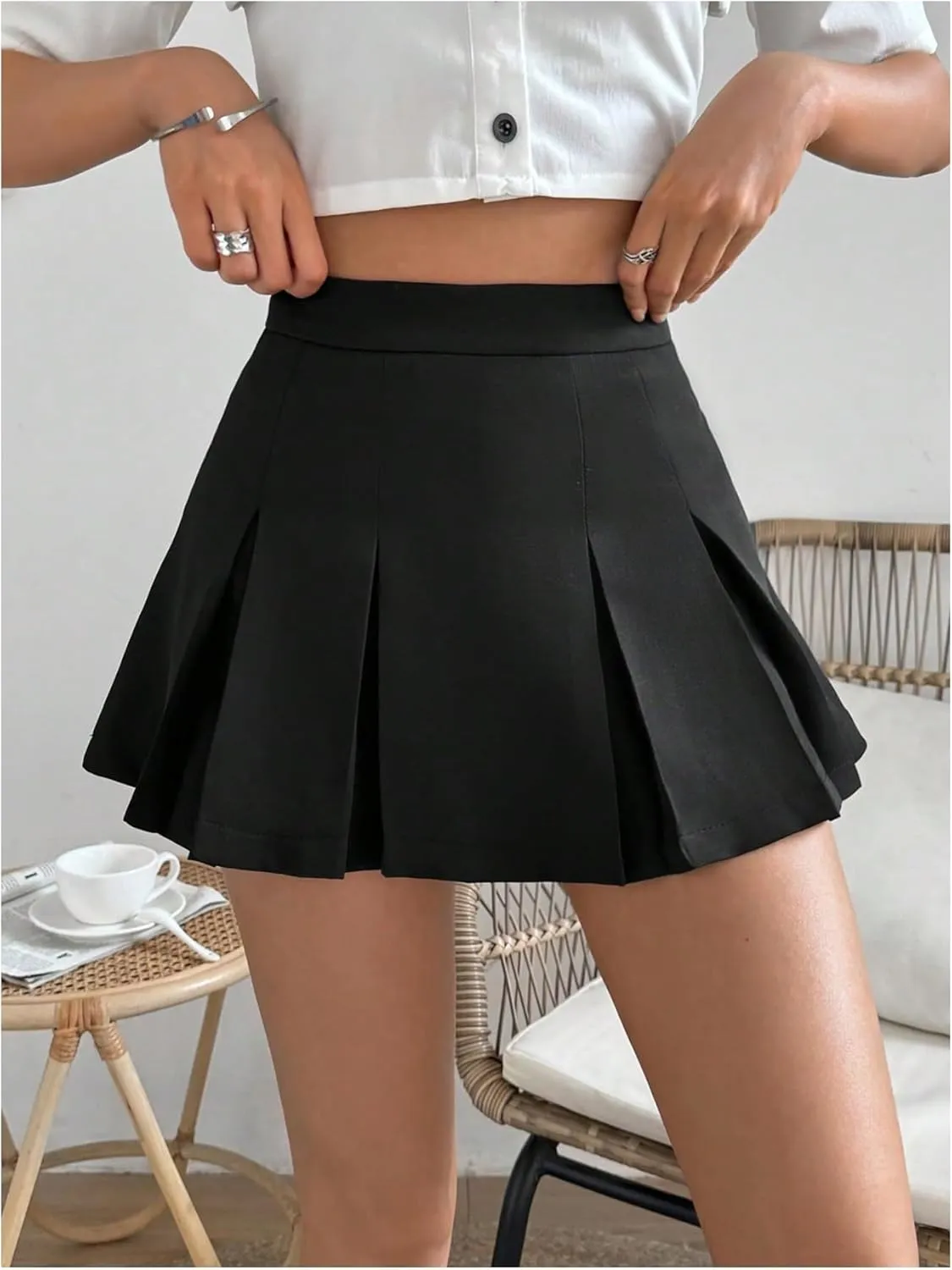 WDIRARA Women's High Waisted Pleated Skirt Skater A Line Mini Uniform Skirt
