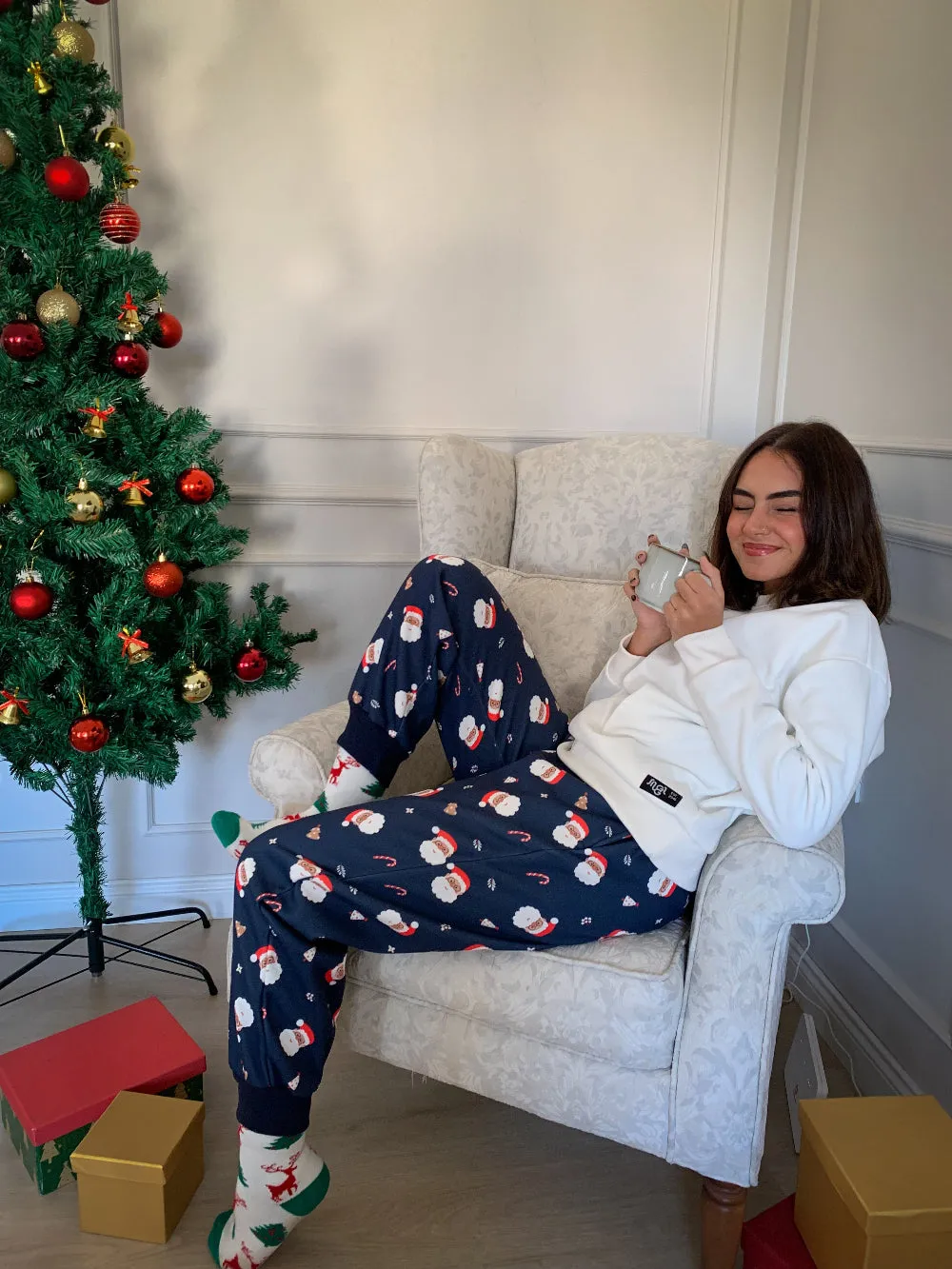 Women Winter Pajama Set Off White Sweatshirt   Christmas Pants