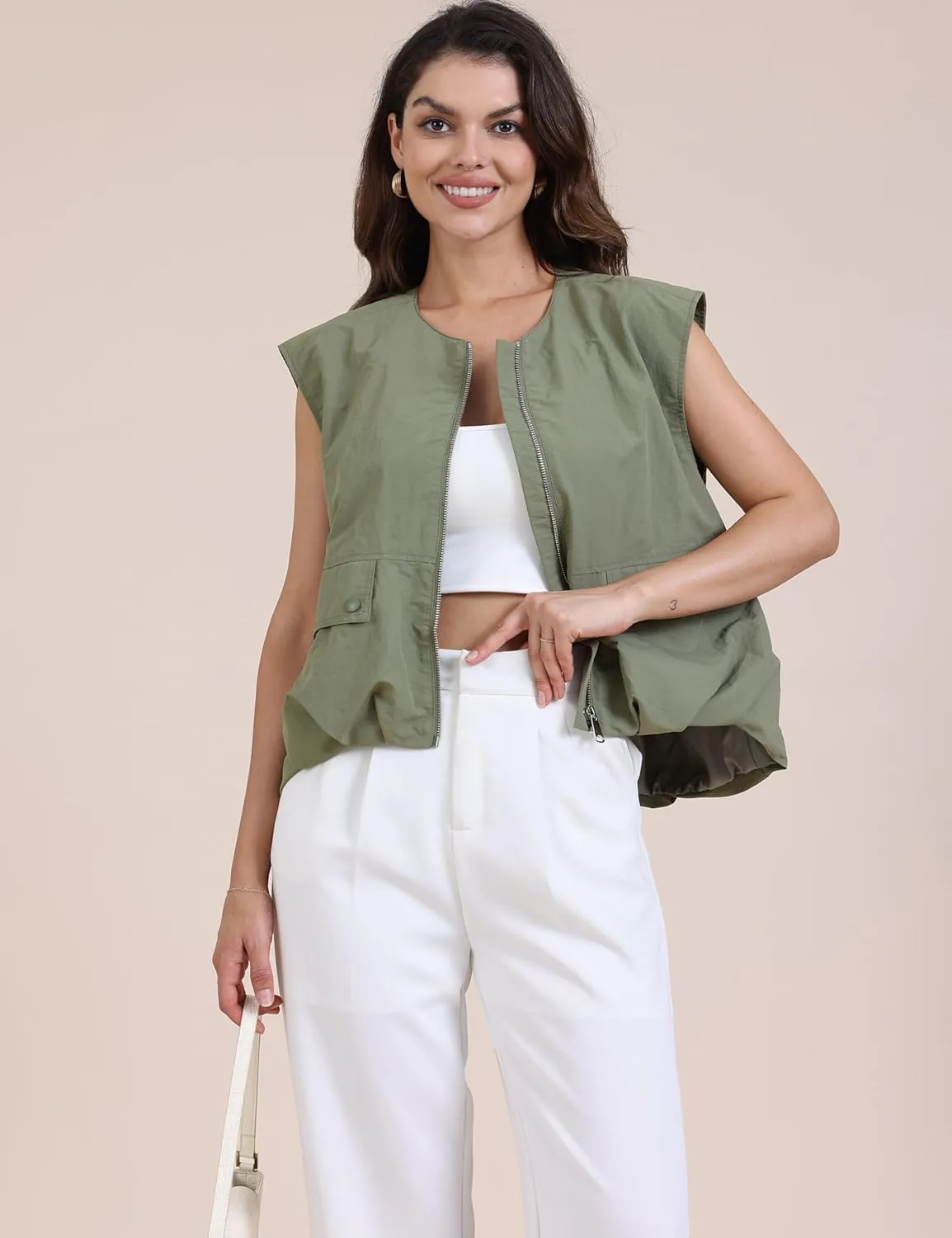 Women's Lightweight Zip Up Vest Cargo Oversized Sleeveless Ruched Hem Blazer Jackets Top with Pockets