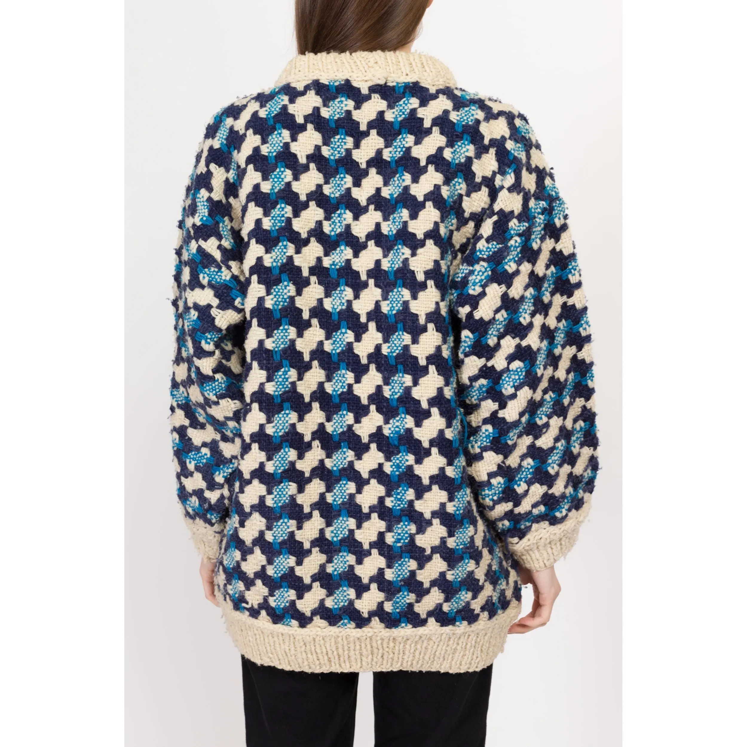 XL 80s Ecuadorian Geometric Chunky Knit Sweater